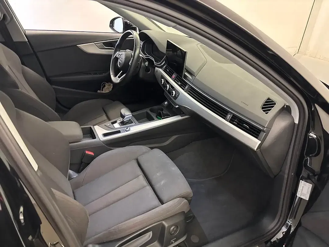Audi A4 40 2.0 TDI Avant S line - Thumbnail 8