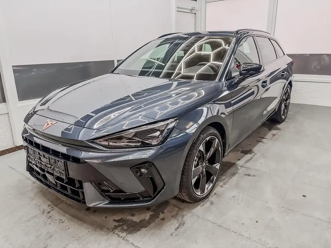 CUPRA Leon 1.5 eTSI DSG Sportstourer - Thumbnail 1