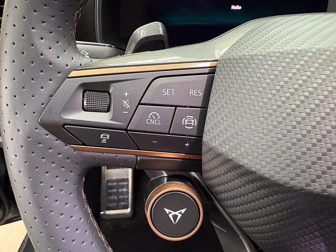 CUPRA Leon 1.5 eTSI DSG Sportstourer - Thumbnail 14