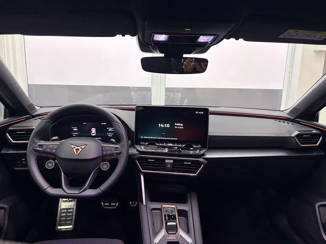 CUPRA Leon 1.5 eTSI DSG Sportstourer - Thumbnail 9