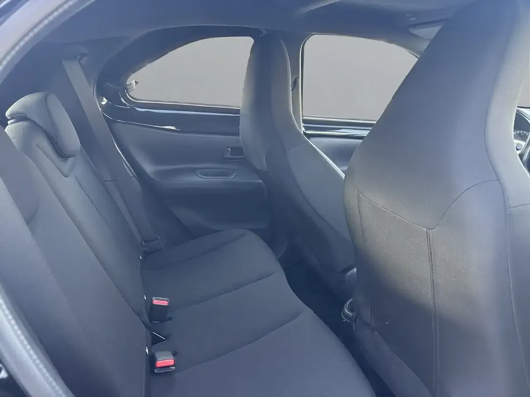 Toyota Aygo X - Thumbnail 13