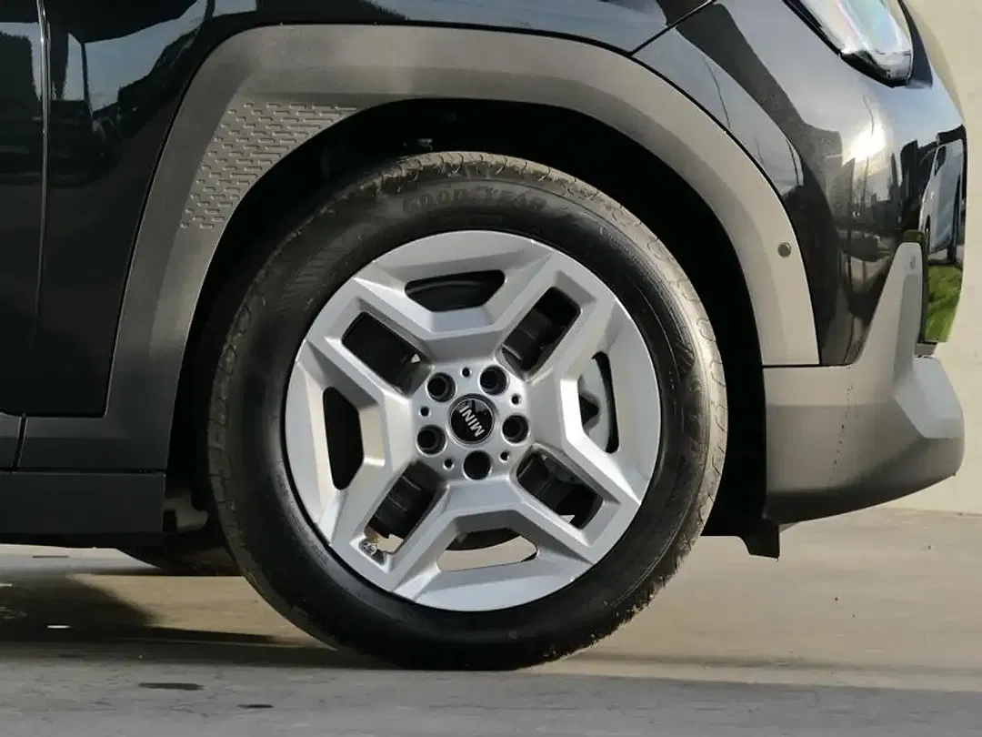 MINI Aceman - Thumbnail 4