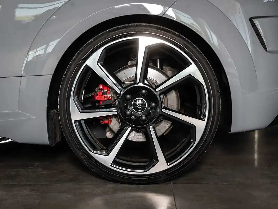 Audi TT RS 2.5 TFSI quattro Coupe - Thumbnail 6