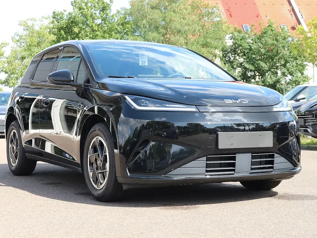 BYD Dolphin DM-i Boost - Thumbnail 3