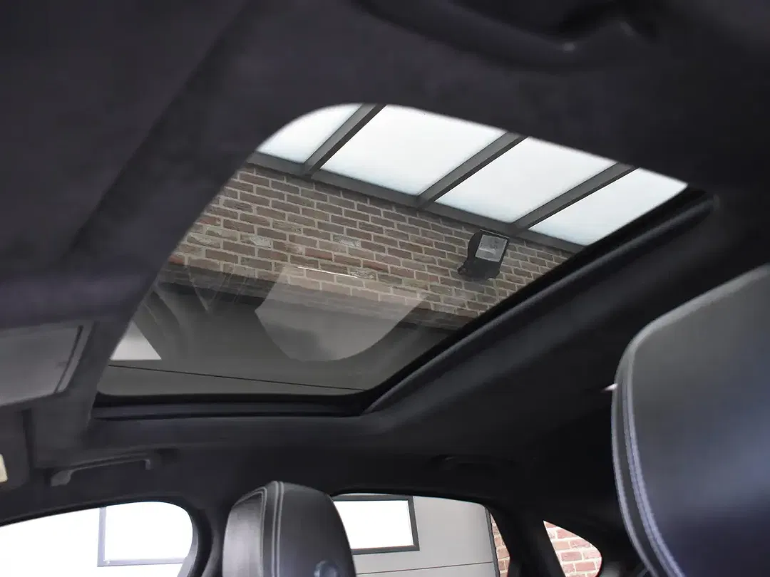 Jaguar XF 2.0 R-Sport - Thumbnail 18