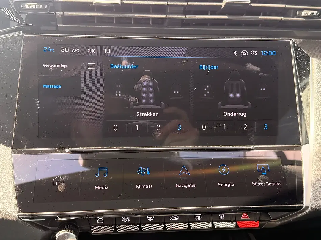 Peugeot 408 PHEV GT - Thumbnail 20