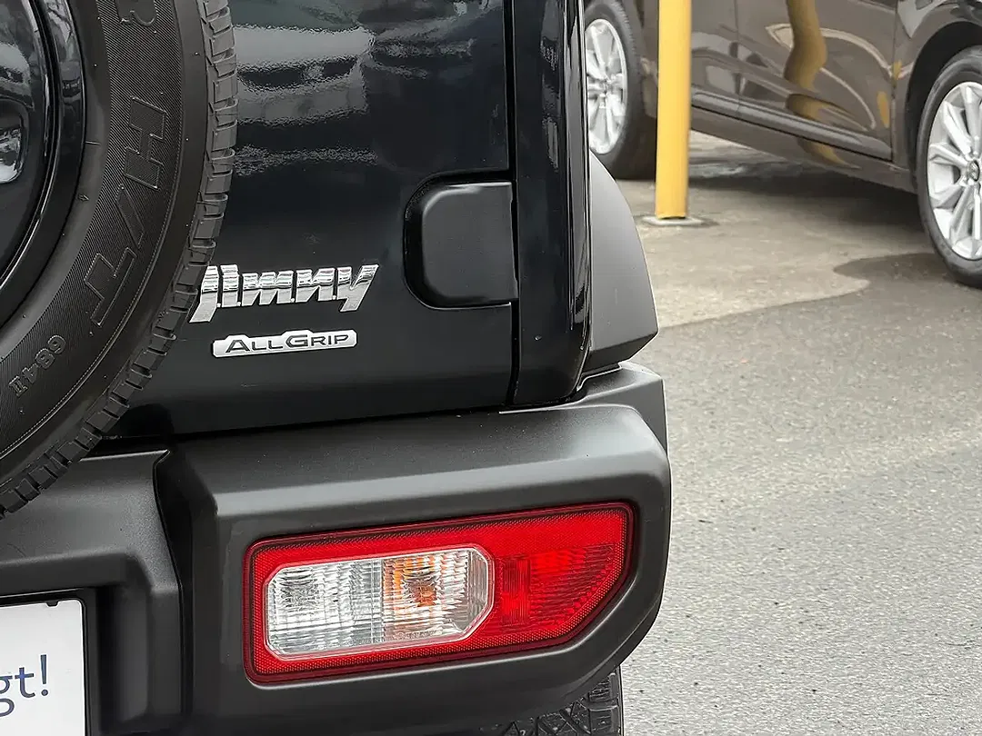 Suzuki Jimny 1.5 AllGrip - Thumbnail 24