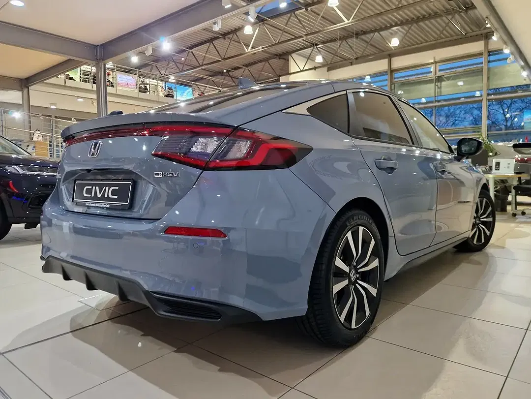 Honda Civic Hybrid e:HEV - Thumbnail 7
