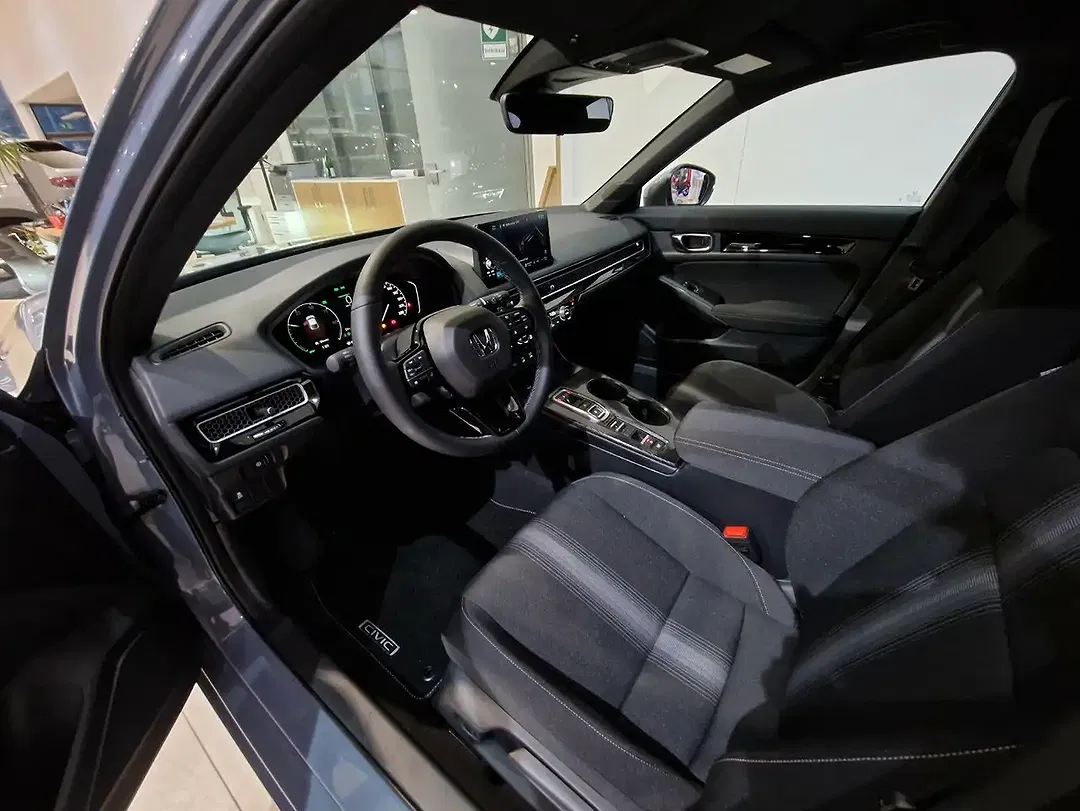 Honda Civic Hybrid e:HEV - Thumbnail 9