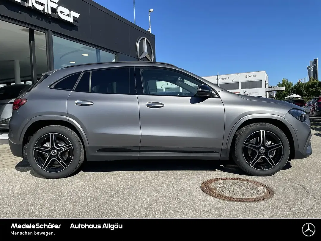 Mercedes-Benz GLA 220 4MATIC AMG Night - Thumbnail 12