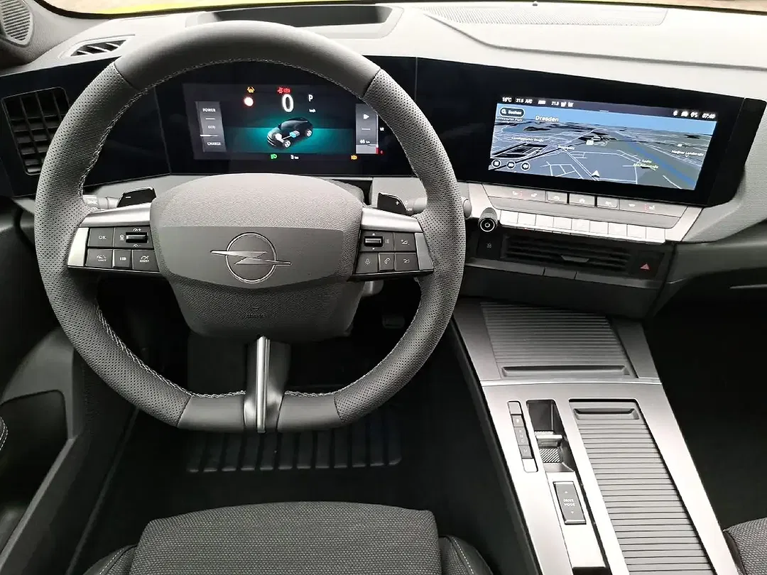 Opel Astra MHEV 1.2 Ultimate Matrix LED - Thumbnail 12