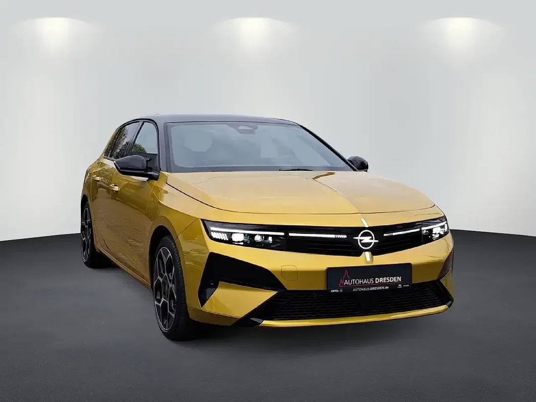 Opel Astra MHEV 1.2 Ultimate Matrix LED - Afbeelding 1