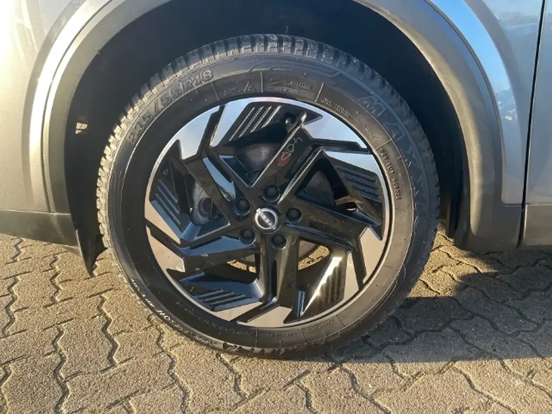 Nissan Qashqai N-Connecta - Thumbnail 5