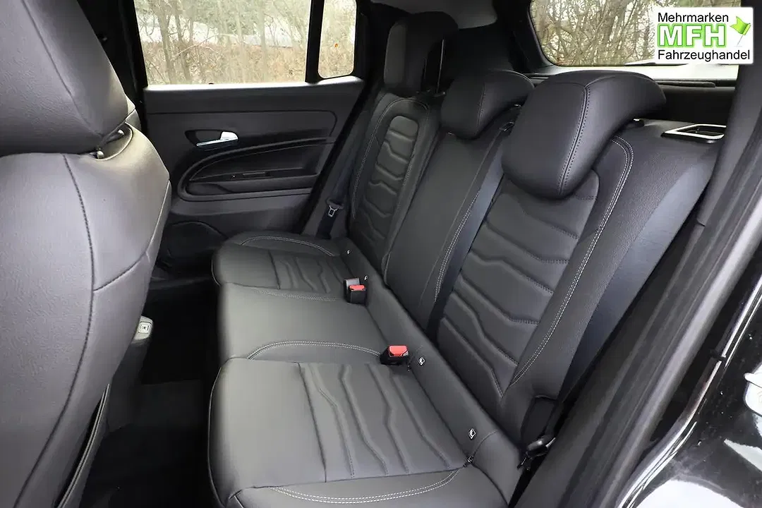 Jeep Avenger Hybrid Summit - Thumbnail 9
