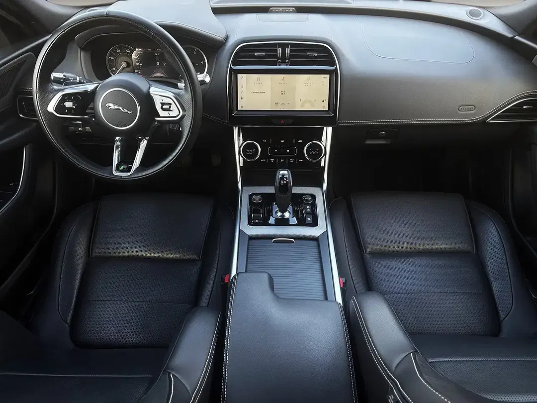 Jaguar XE D180 AUT 4x4 R-Dynamic S - foto 15