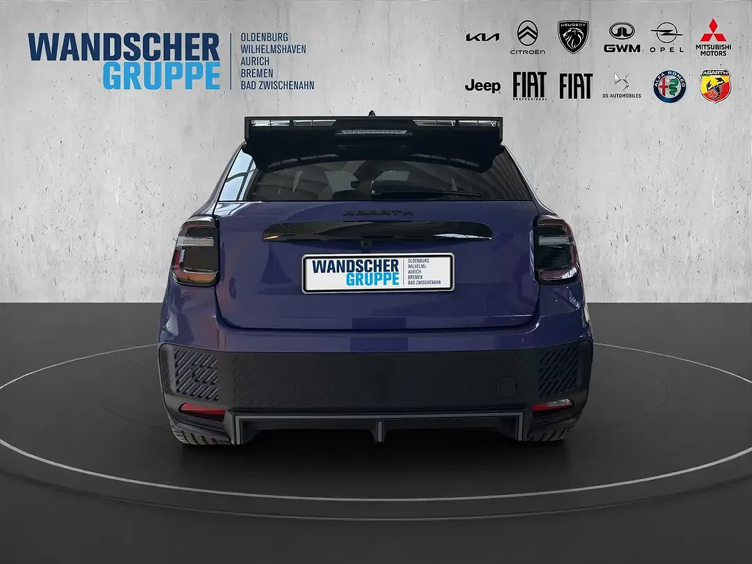 Abarth 600e Scorpionissima - Thumbnail 6