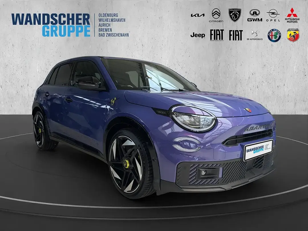 Abarth 600e Scorpionissima - Thumbnail 9