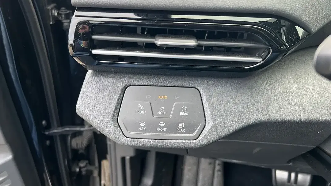 Volkswagen ID.4 4Motion - Thumbnail 12