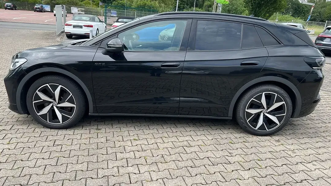Volkswagen ID.4 4Motion - Thumbnail 4