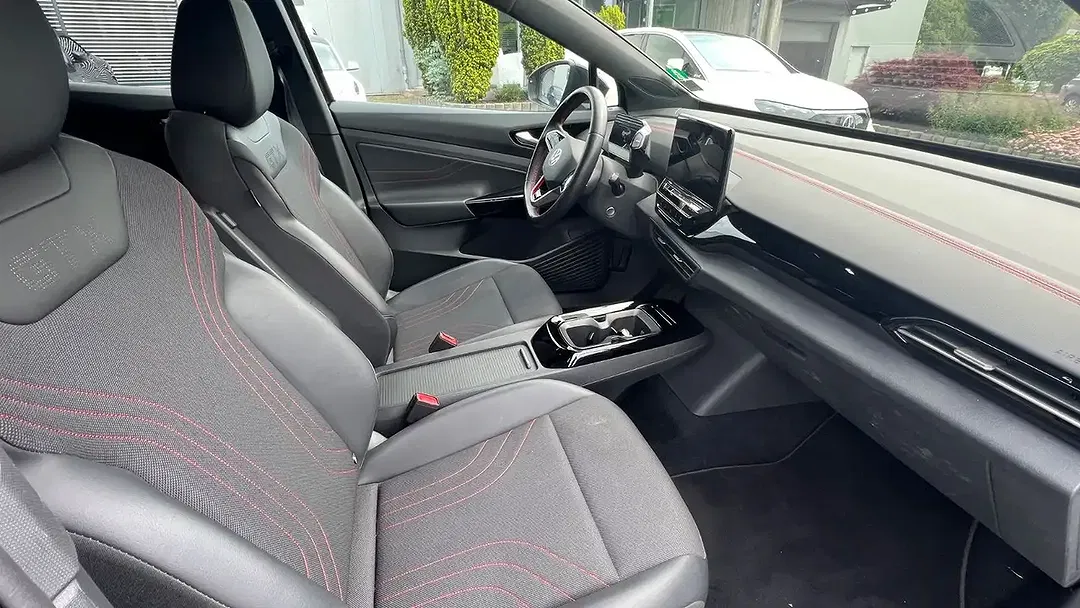 Volkswagen ID.4 4Motion - Thumbnail 8