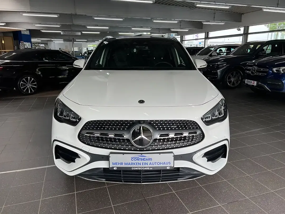 Mercedes-Benz GLA 220 4MATIC AMG Line - Thumbnail 5