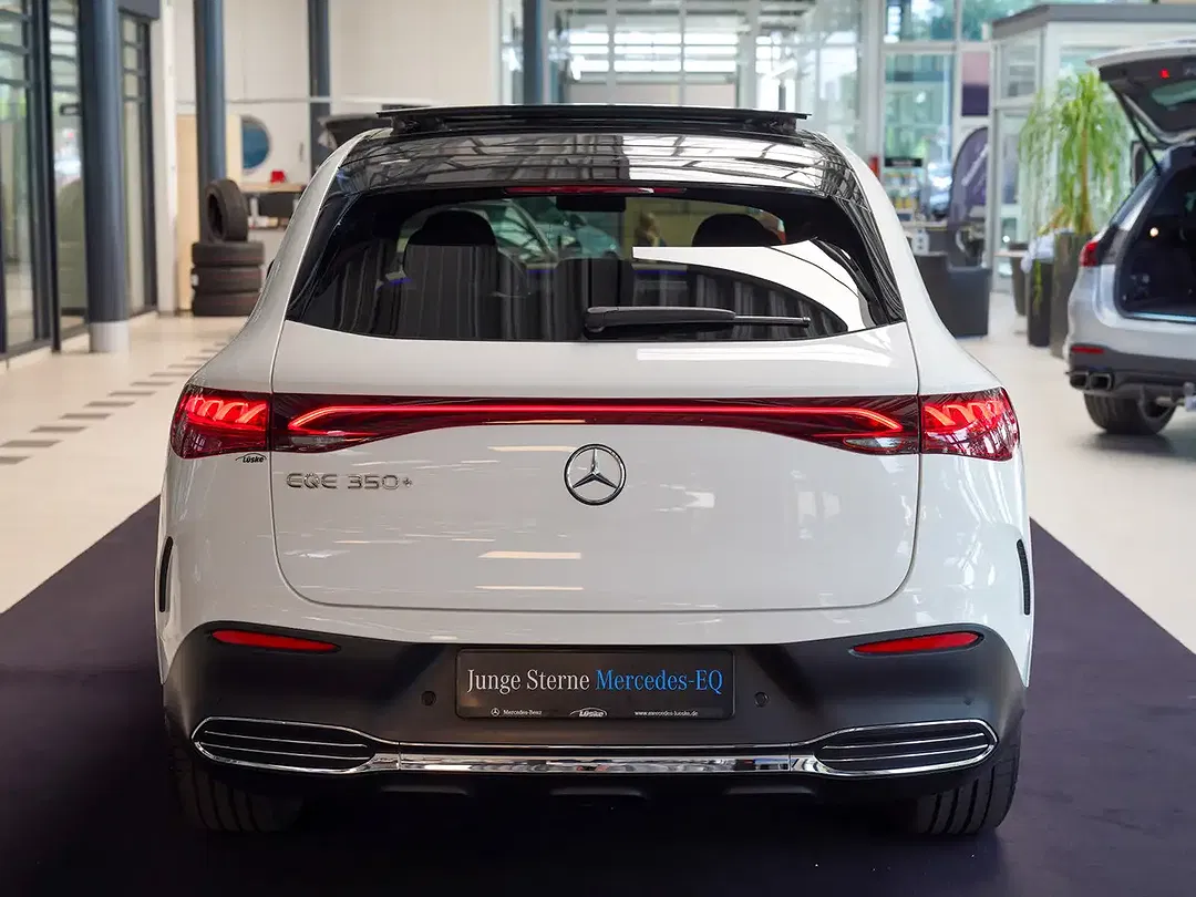 Mercedes-Benz EQE 350 AMG Line Edition - Thumbnail 5