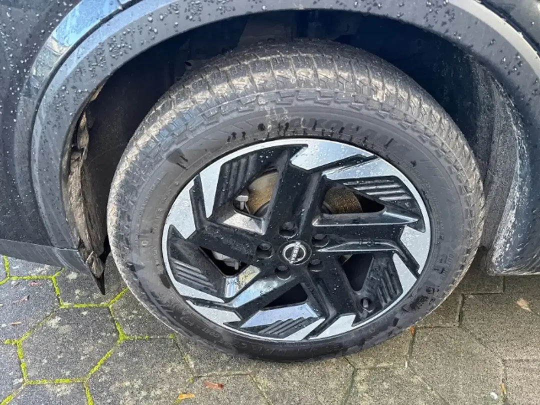 Nissan Qashqai 1.3 DIG-T N-Connecta - Thumbnail 5