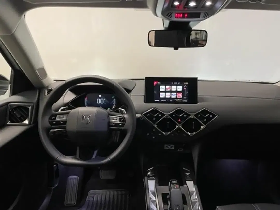 DS Automobiles DS 3 Crossback - Thumbnail 11