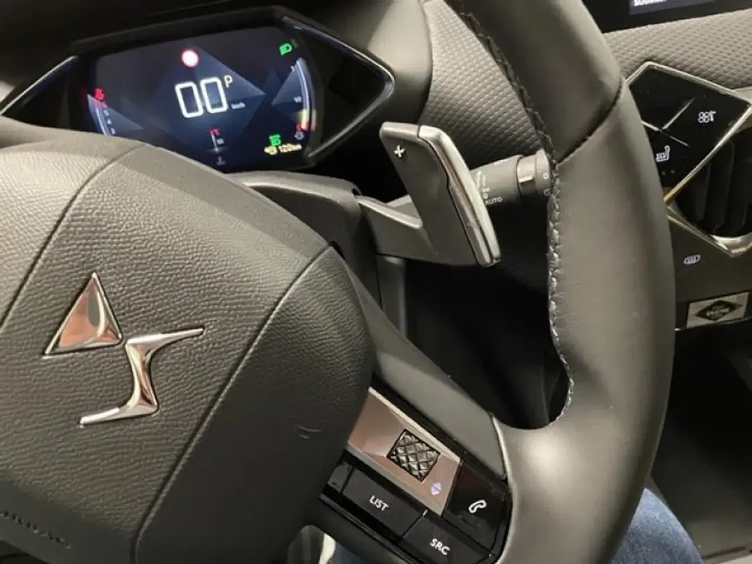 DS Automobiles DS 3 Crossback - Thumbnail 14