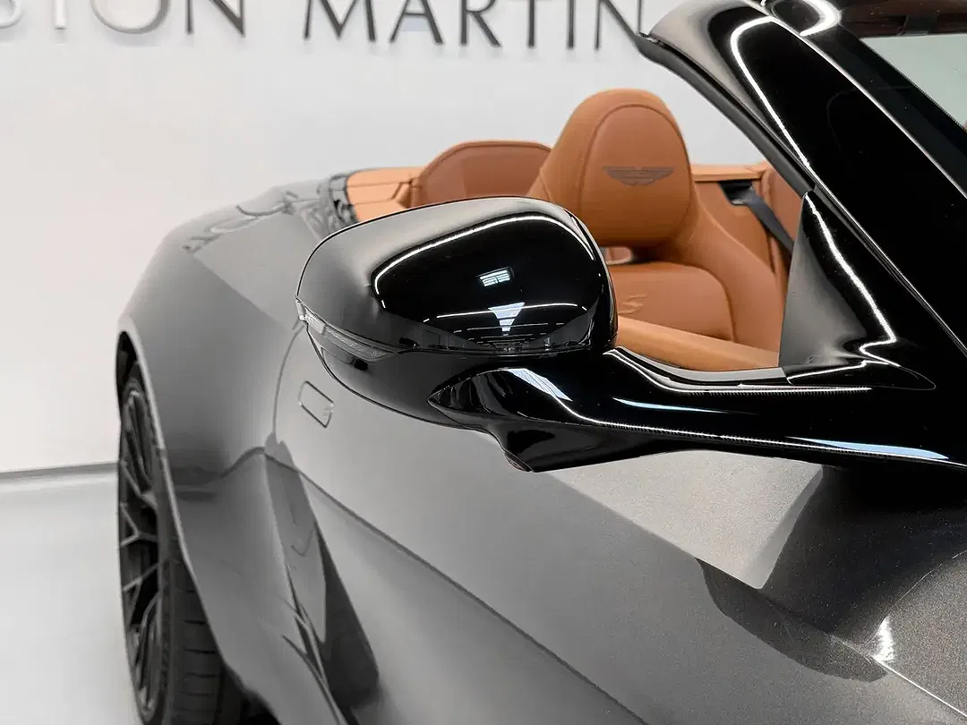 Aston Martin DB12 S Volante - foto 15