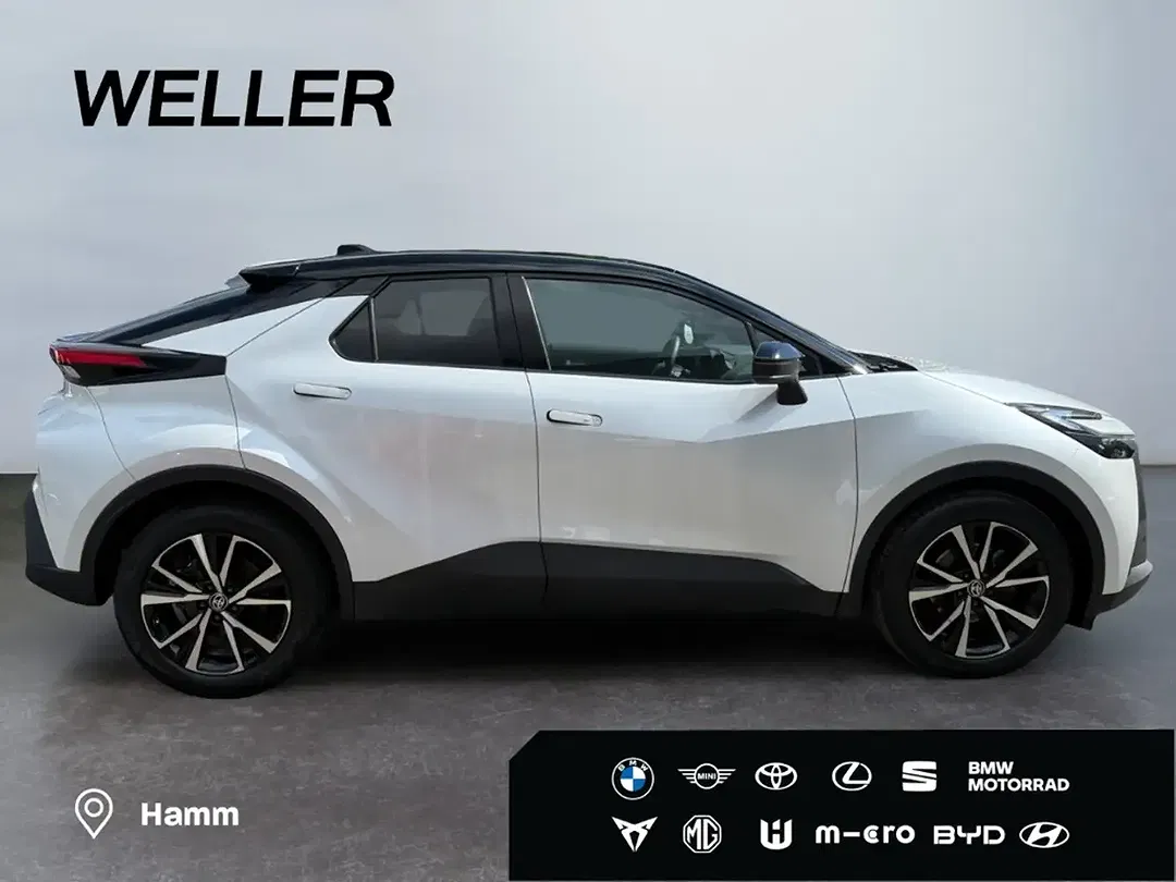 Toyota C-HR Hybrid Teamplayer - Thumbnail 8