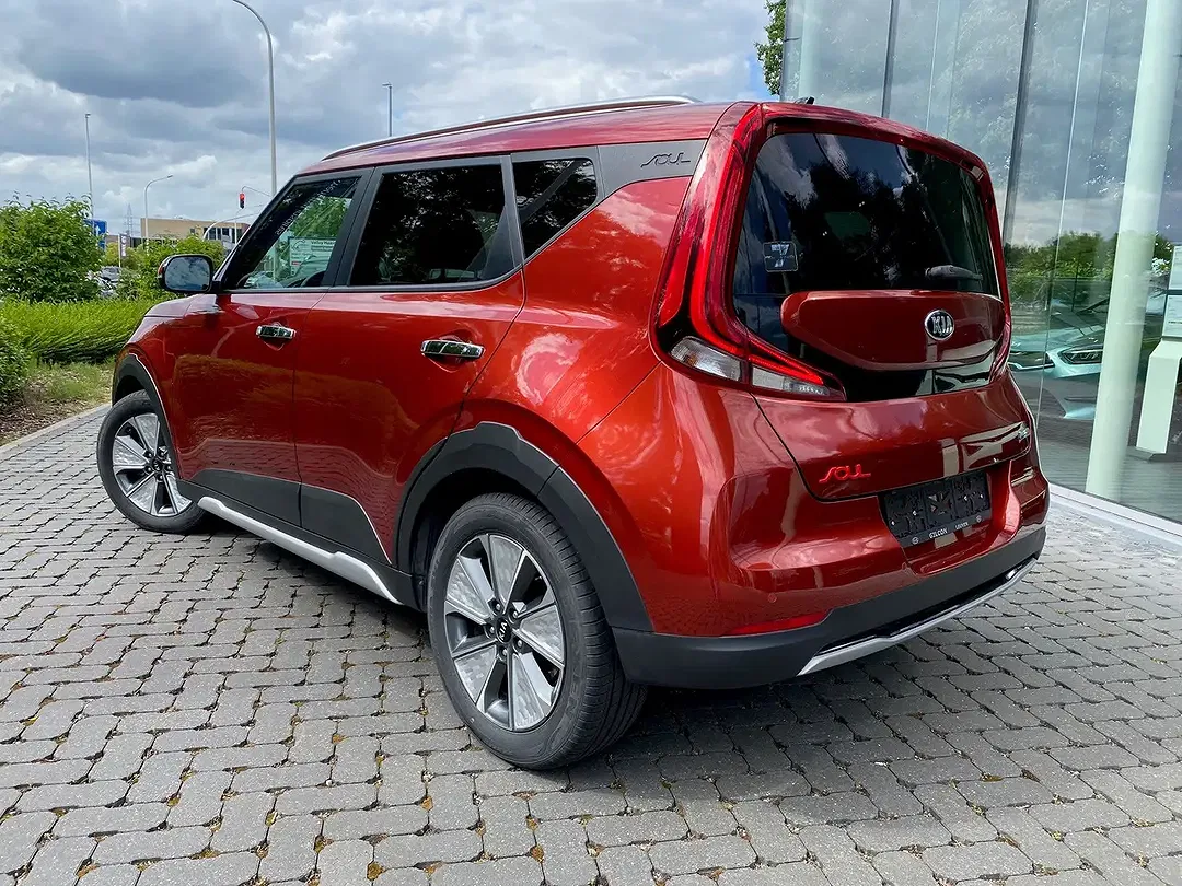 Kia Soul 64 kWh - Thumbnail 3