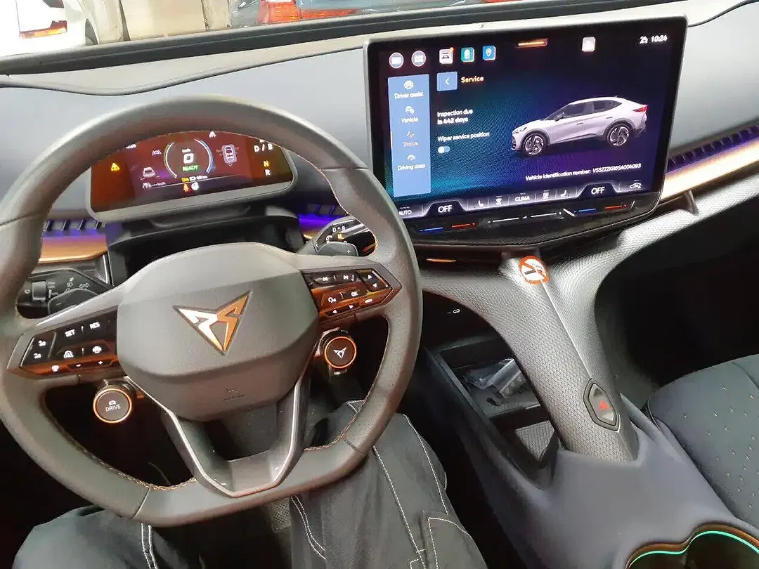 CUPRA Tavascan - Thumbnail 5