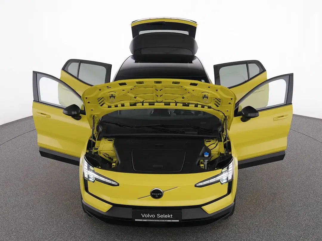 Volvo EX30 EV Ultra - Thumbnail 13