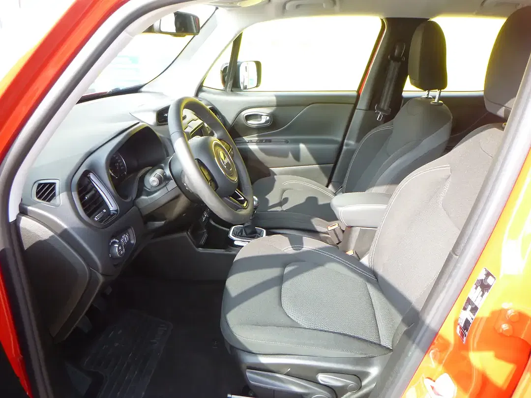 Jeep Renegade Longitude Night Eagle - foto 2