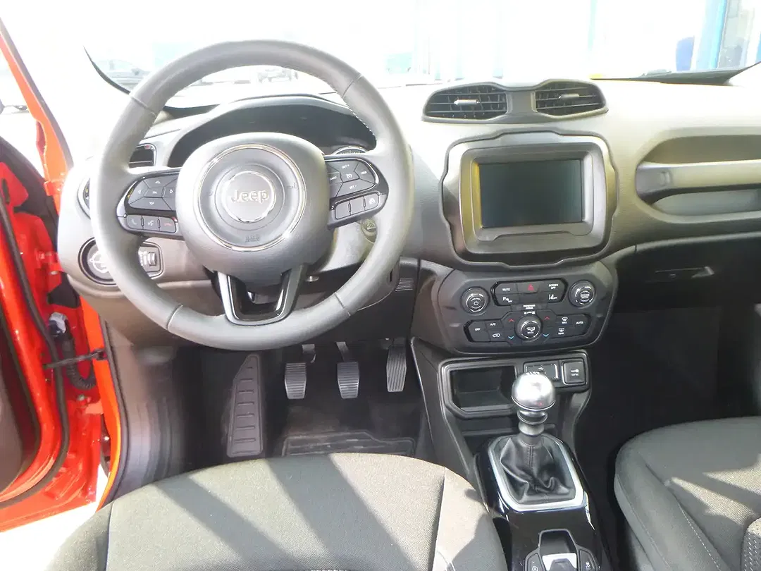Jeep Renegade Longitude Night Eagle - Thumbnail 4