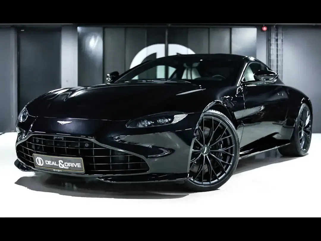 Aston Martin V8 Coupe - foto 1