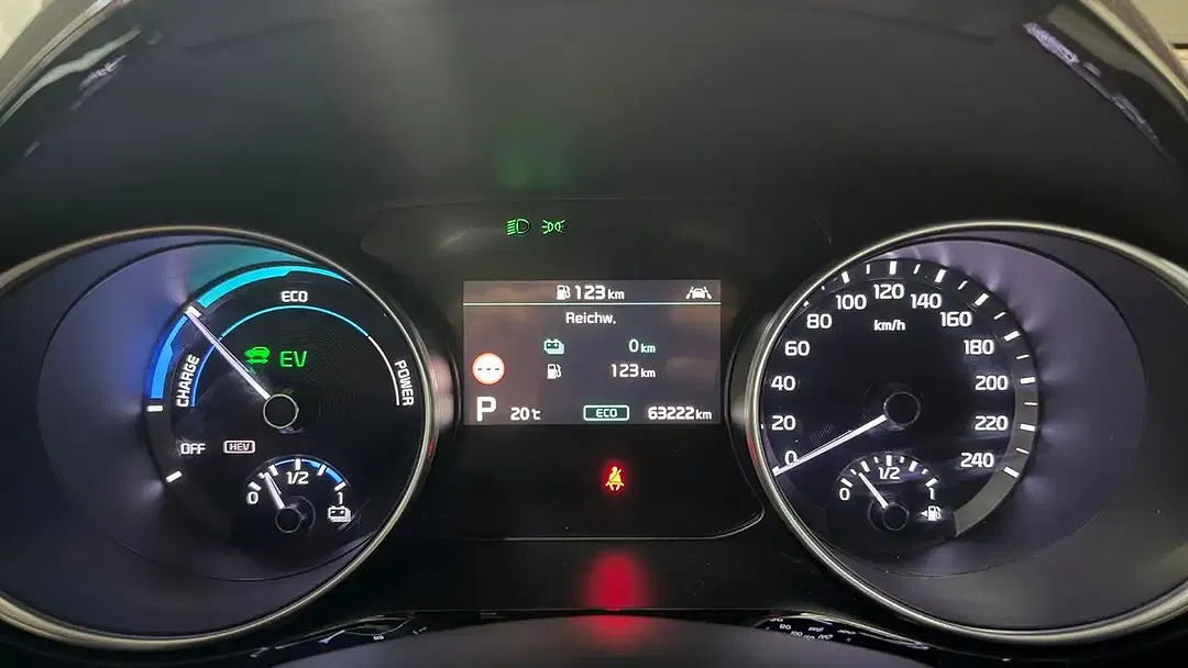 Kia XCeed PHEV Hybrid Vision - Thumbnail 17