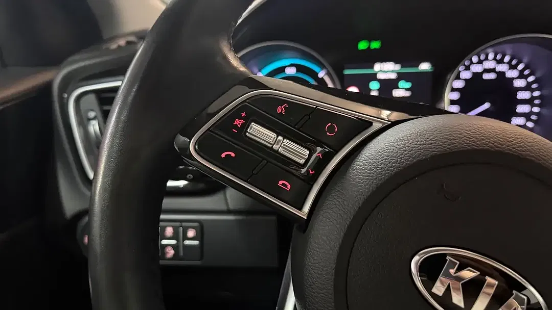 Kia XCeed PHEV Hybrid Vision - Thumbnail 19