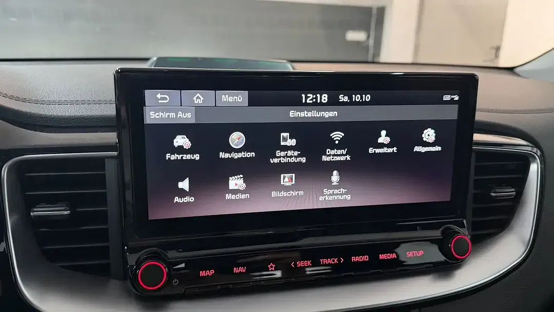 Kia XCeed PHEV Hybrid Vision - Thumbnail 26