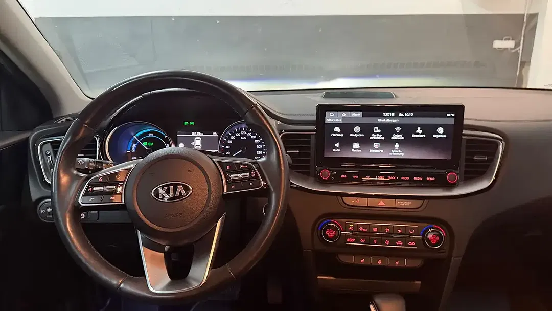 Kia XCeed PHEV Hybrid Vision - Thumbnail 32