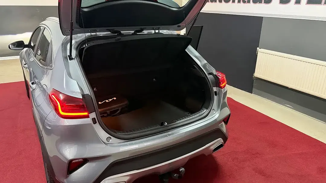 Kia XCeed PHEV Hybrid Vision - Thumbnail 34