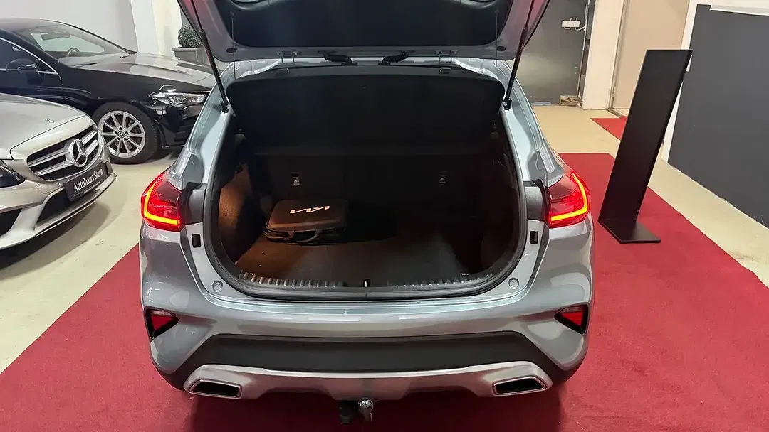 Kia XCeed PHEV Hybrid Vision - Thumbnail 35