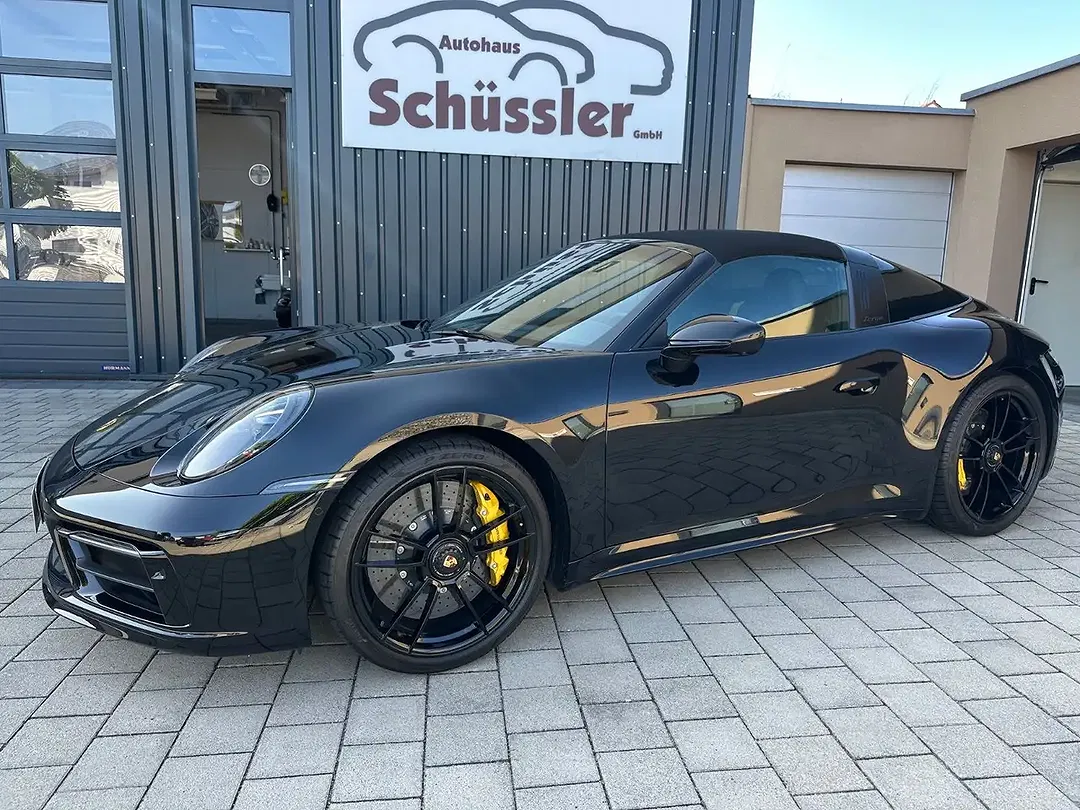 Porsche 992 Exclusive Series Targa GTS - foto 1