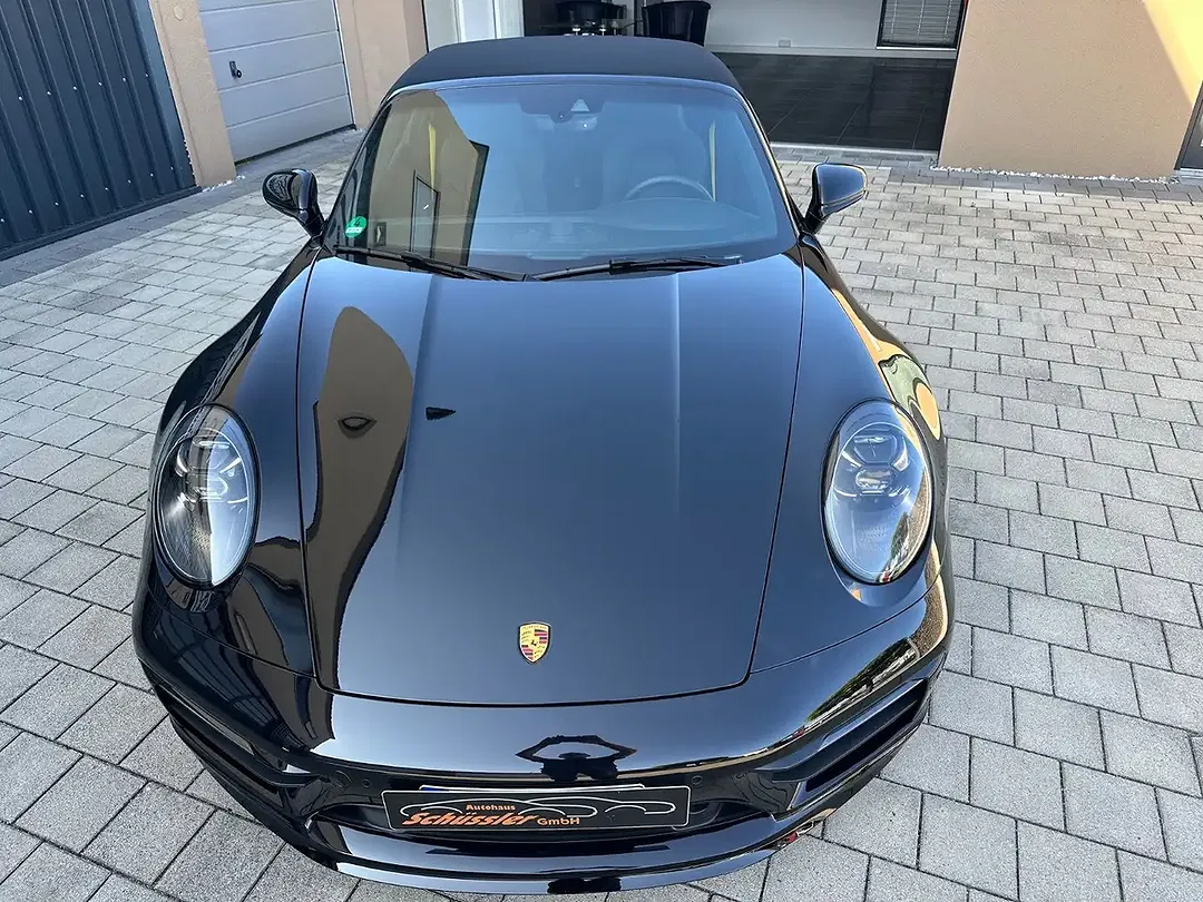 Porsche 992 Exclusive Series Targa GTS - Thumbnail 3