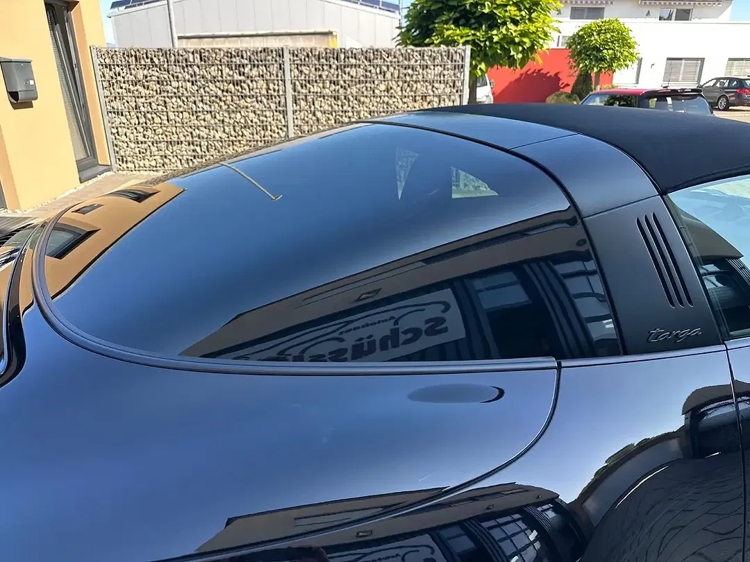 Porsche 992 Exclusive Series Targa GTS - Thumbnail 8