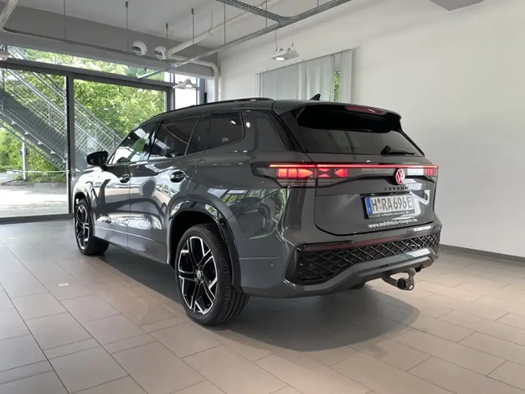 Volkswagen Tayron 1.5 eHybrid R-Line - Thumbnail 3