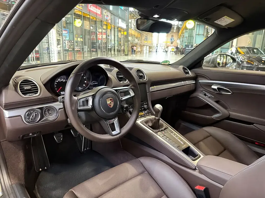 Porsche Cayman 4.0 GTS - Thumbnail 11