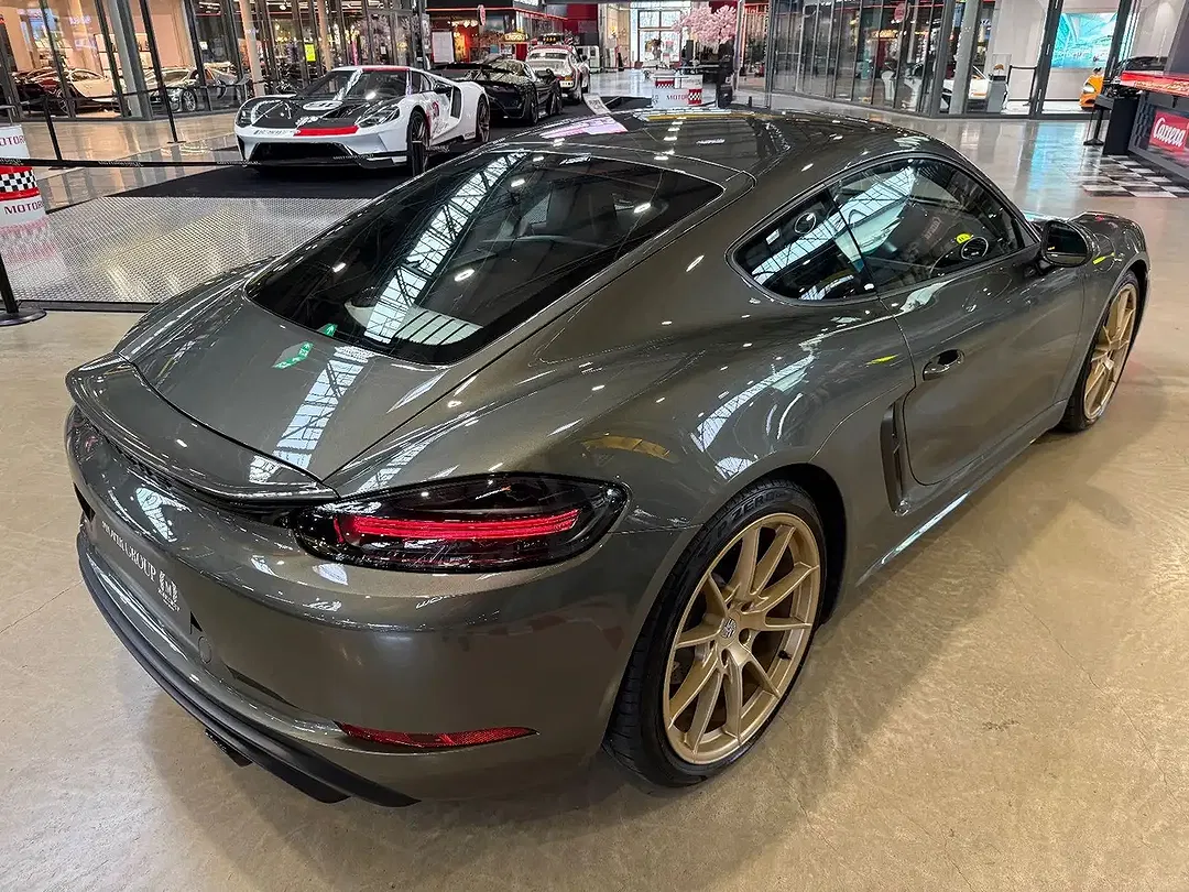 Porsche Cayman 4.0 GTS - Thumbnail 6