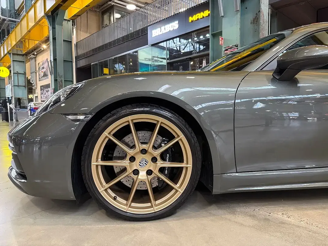 Porsche Cayman 4.0 GTS - Thumbnail 9